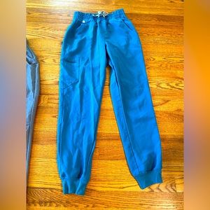 FIGS joggers